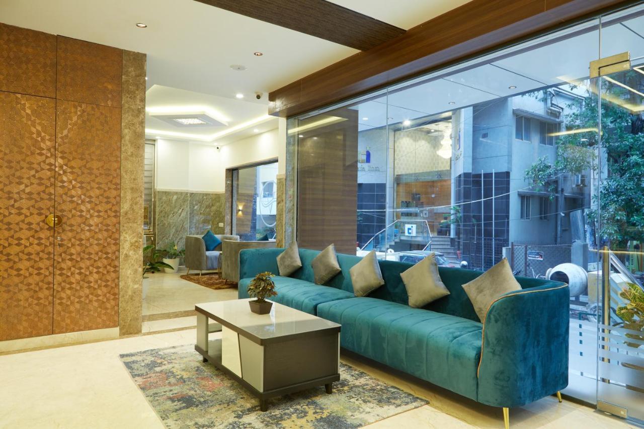 Vovo Premier Hotel Bangalore Exterior foto