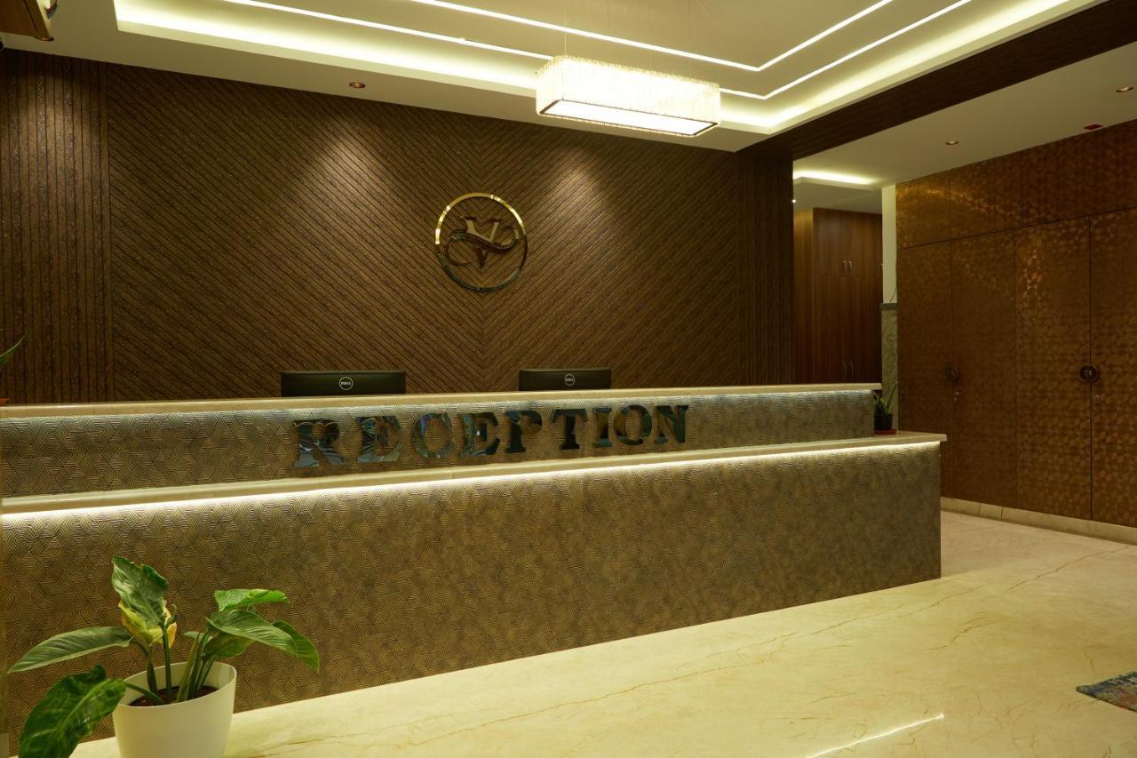 Vovo Premier Hotel Bangalore Exterior foto
